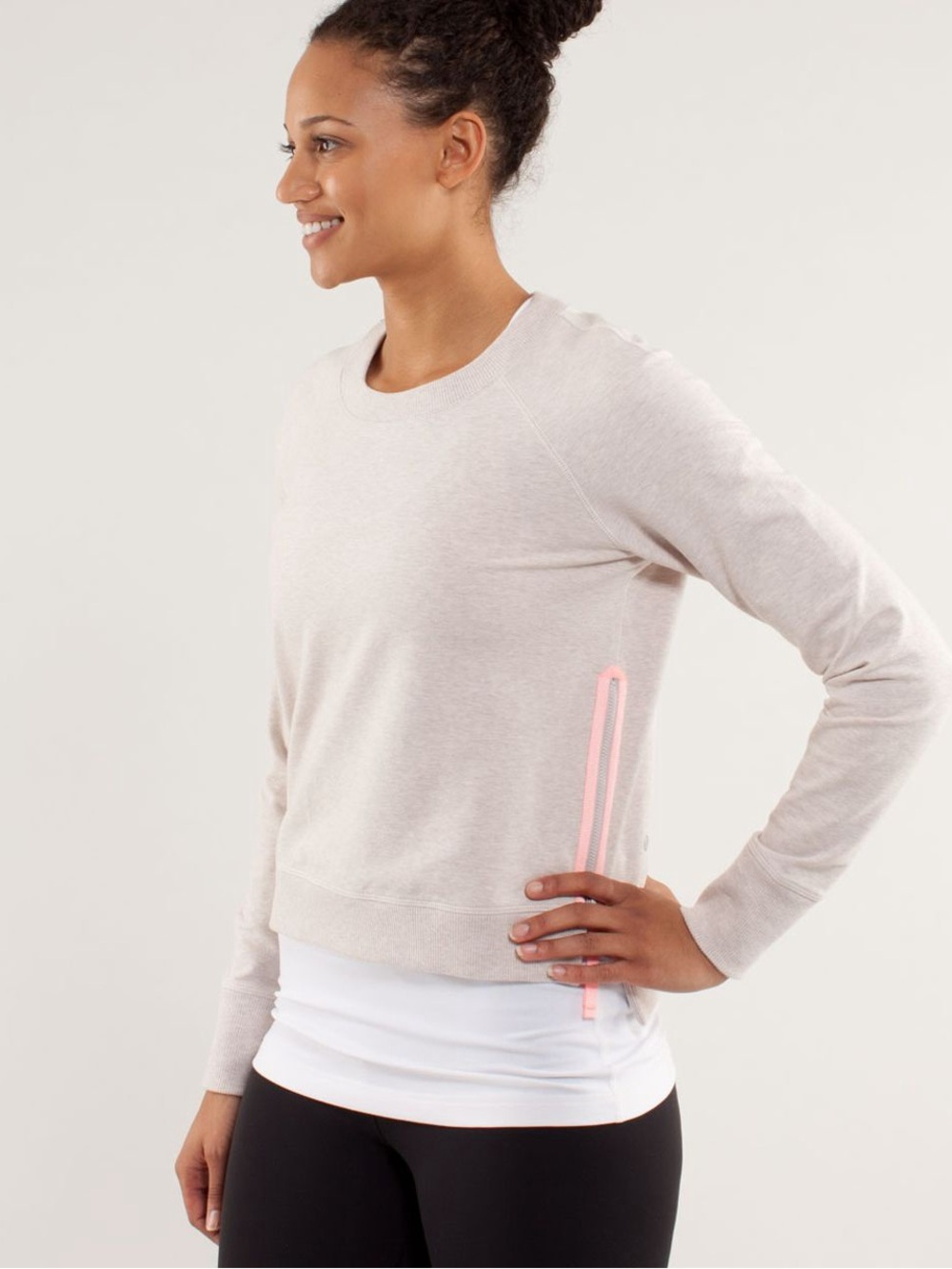 FINAL SALE Lululemon Rejuvenate Pullover Dune